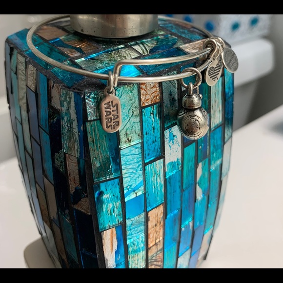 ALEX AND ANI Star Wars BB8 Bracelet - Picture 2 of 5